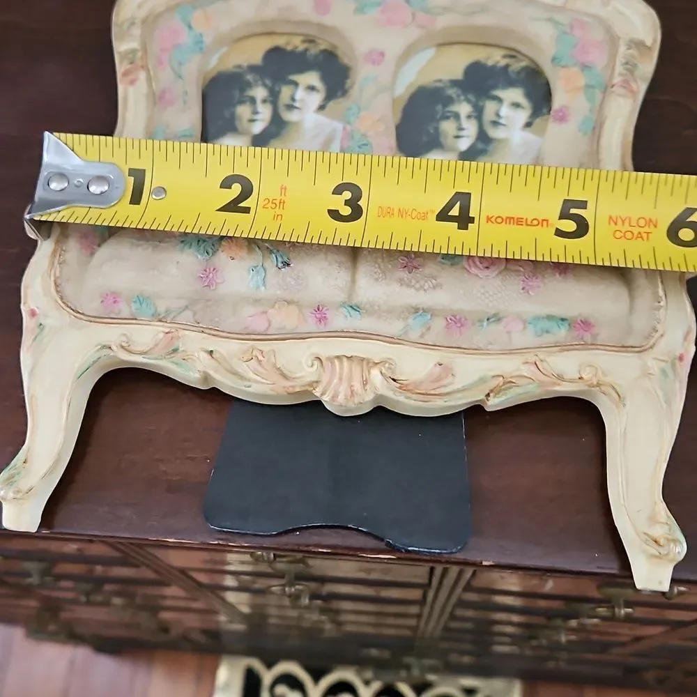 Vintage Ceramic Floral Sofa Photo Frame